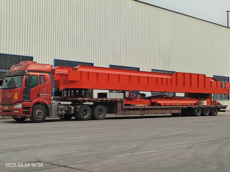 通用橋式起重機 QDXX32/5t—19.5m 電動單梁橋式起重機 2臺 LD10t—16.5m 制作完成，發(fā)往河北石家莊交付客戶使用。